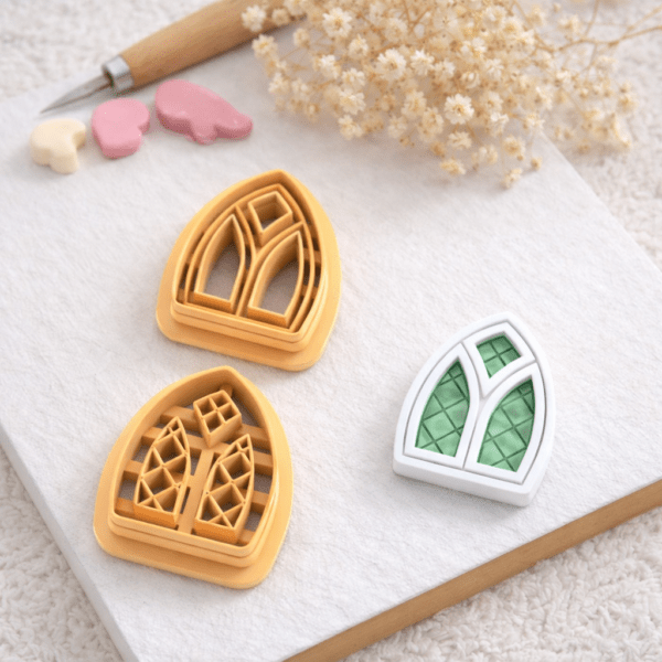 fenetre catedrale Emporte pièce-fenetre catedrale